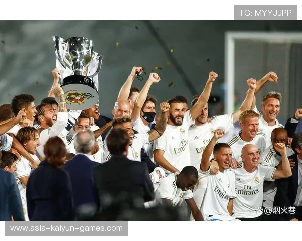 皇马1.2亿巨星失宠！英超双雄出手，豪门风云再起引爆转会市场